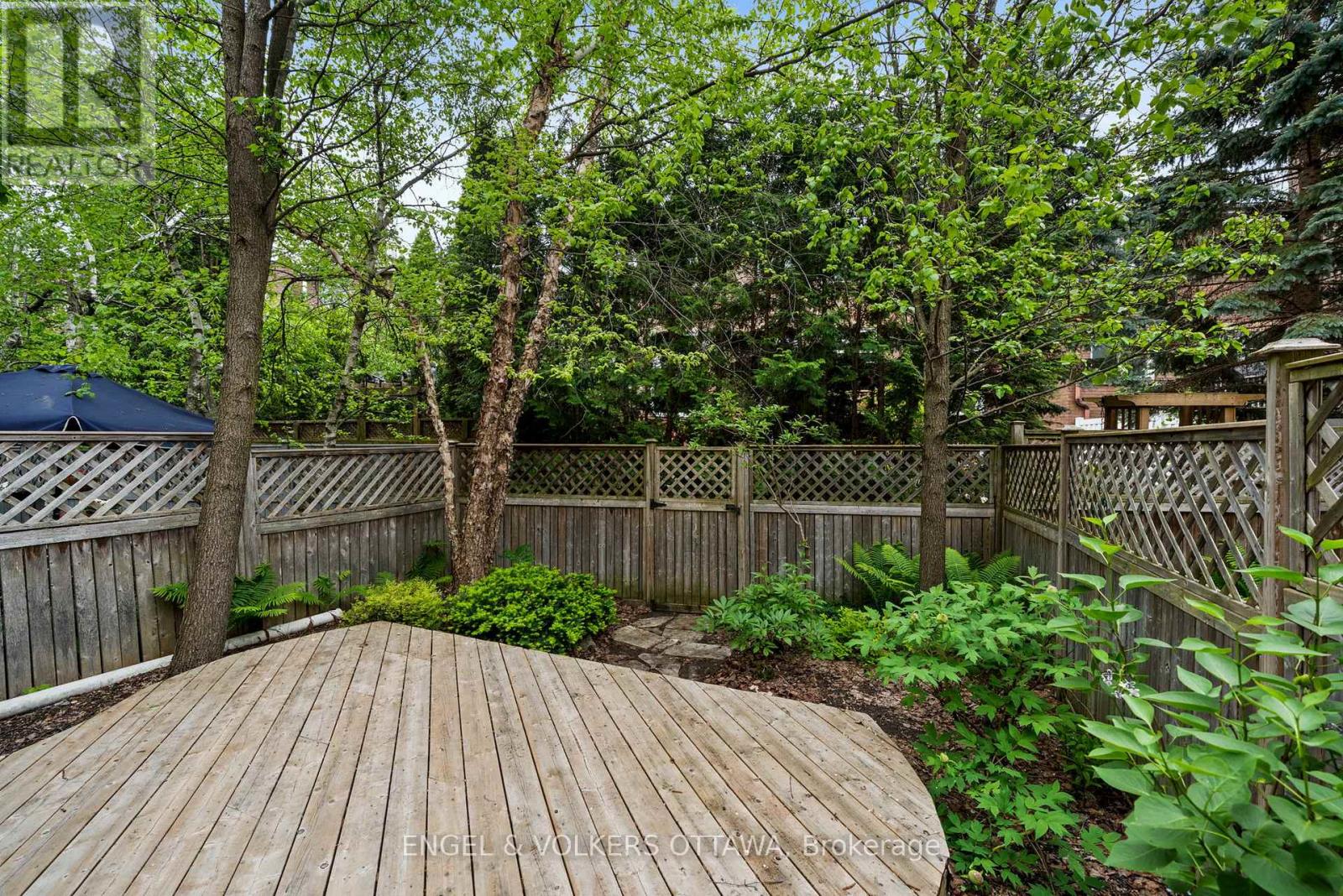 44 Dunbarton Court, Ottawa, Ontario  K1K 4L4 - Photo 43 - X13232242
