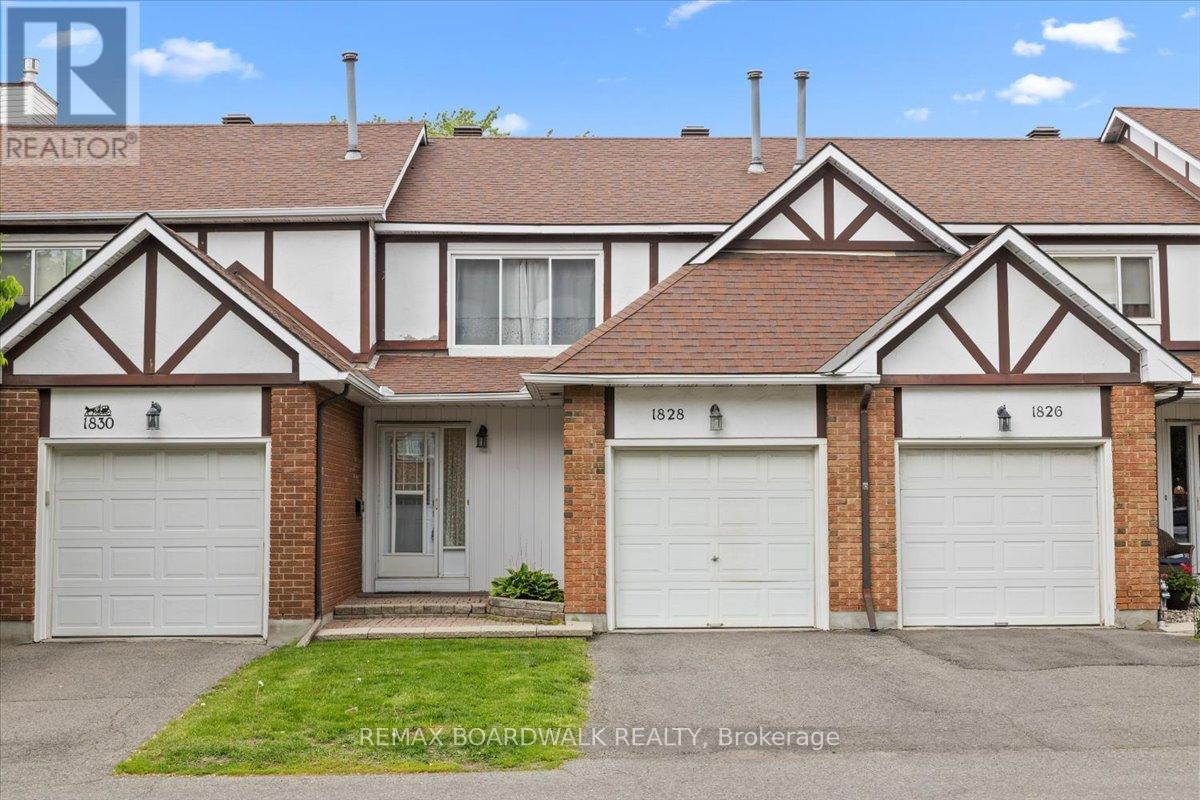 48 - 1828 Axminster Court, Ottawa, Ontario  K1C 1Z4 - Photo 1 - X13232322