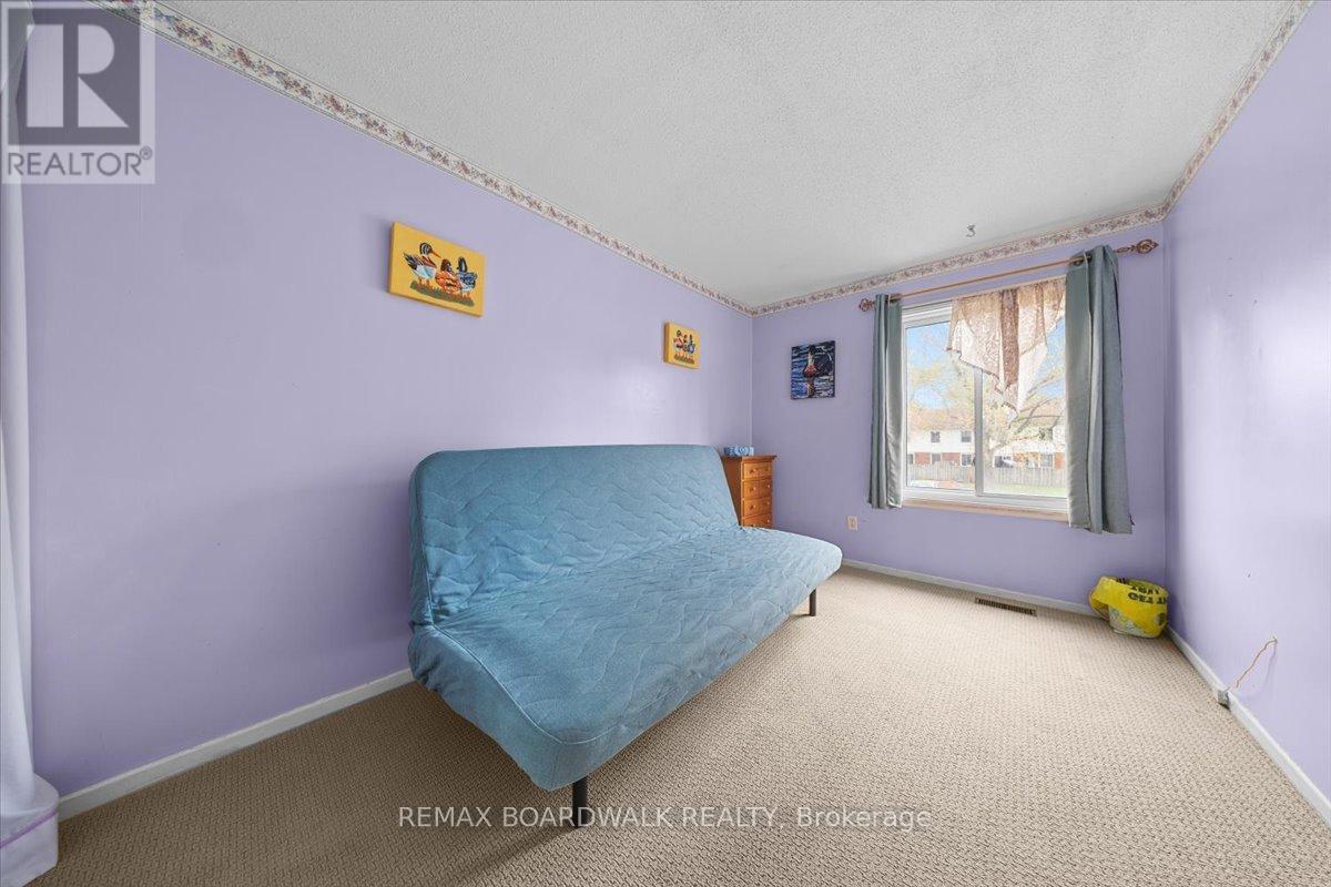 48 - 1828 Axminster Court, Ottawa, Ontario  K1C 1Z4 - Photo 33 - X13232322