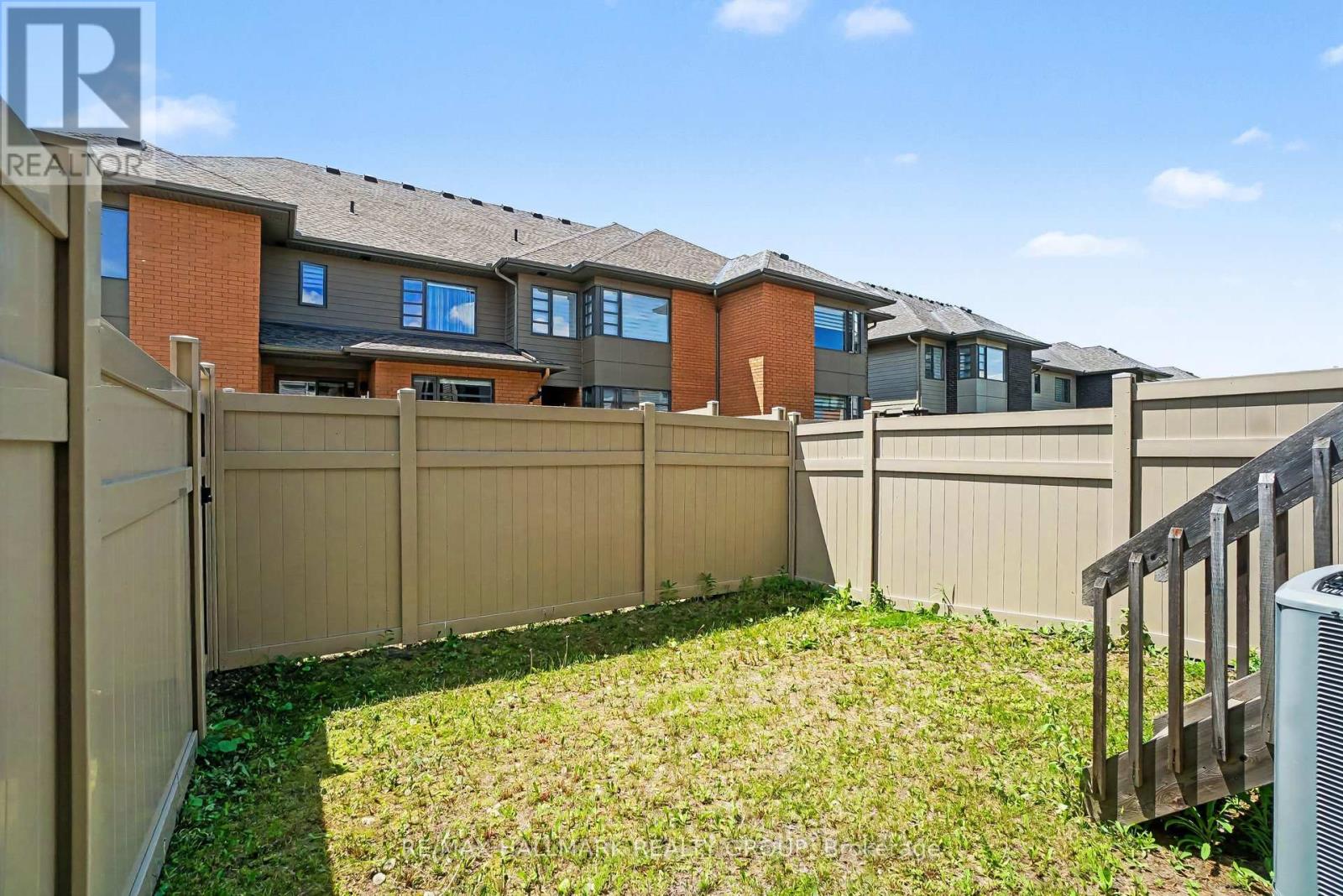 323 Wabasso Lane, Ottawa, Ontario  K1T 0T2 - Photo 43 - X13232458