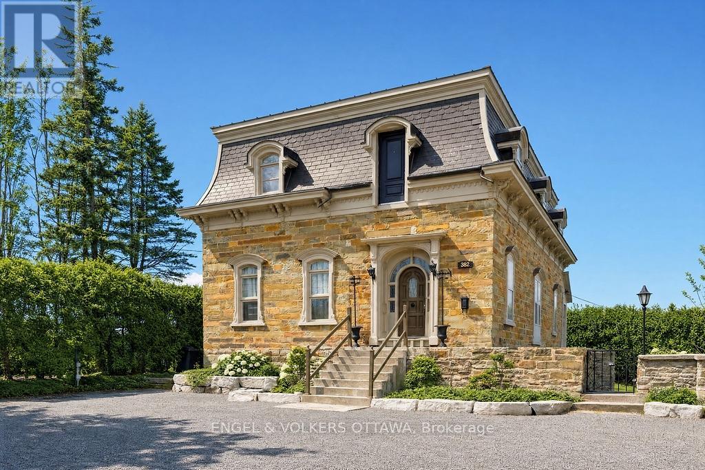 382 Mcgill Street, Hawkesbury, Ontario  K6A 1R2 - Photo 1 - X13232534