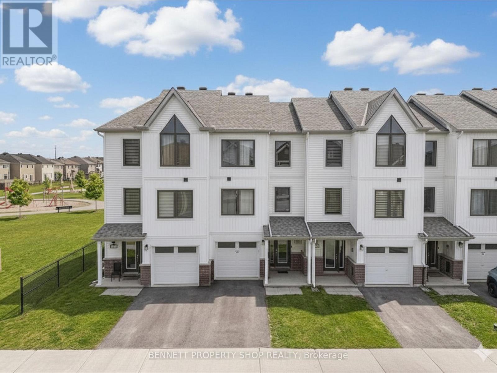 2412 WATERCOLOURS WAY, Ottawa, Ontario