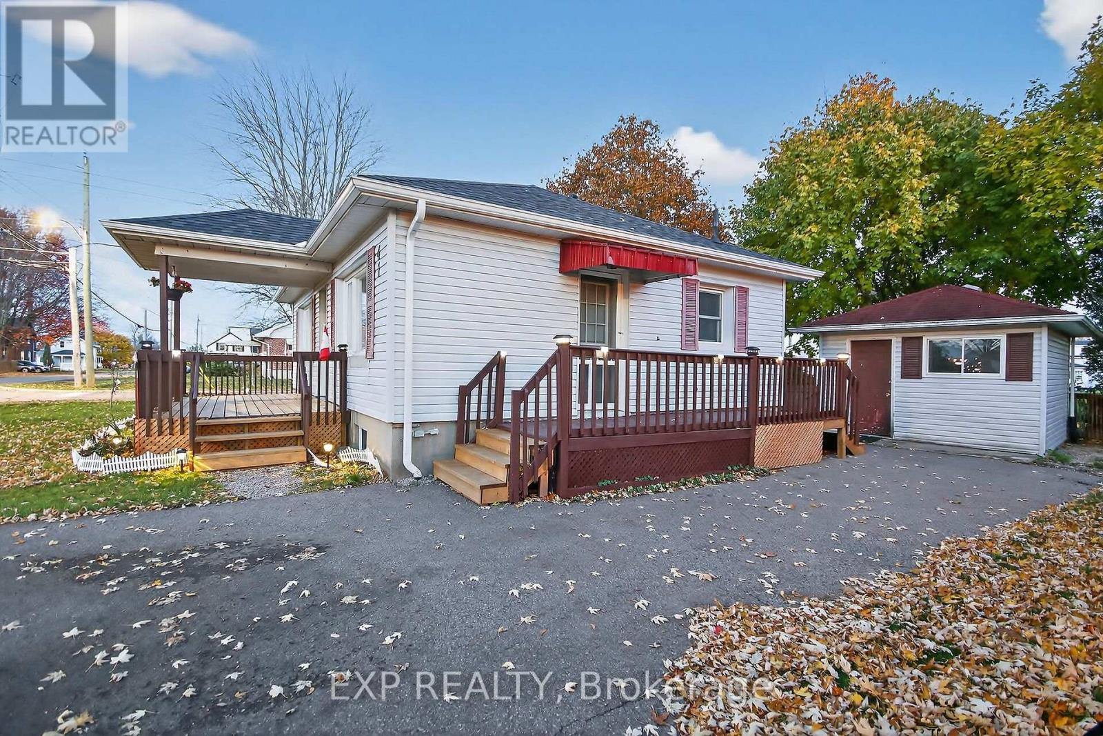 41 Hwy 5 W Street, South Dundas, Ontario  K0C 1X0 - Photo 32 - X13232700