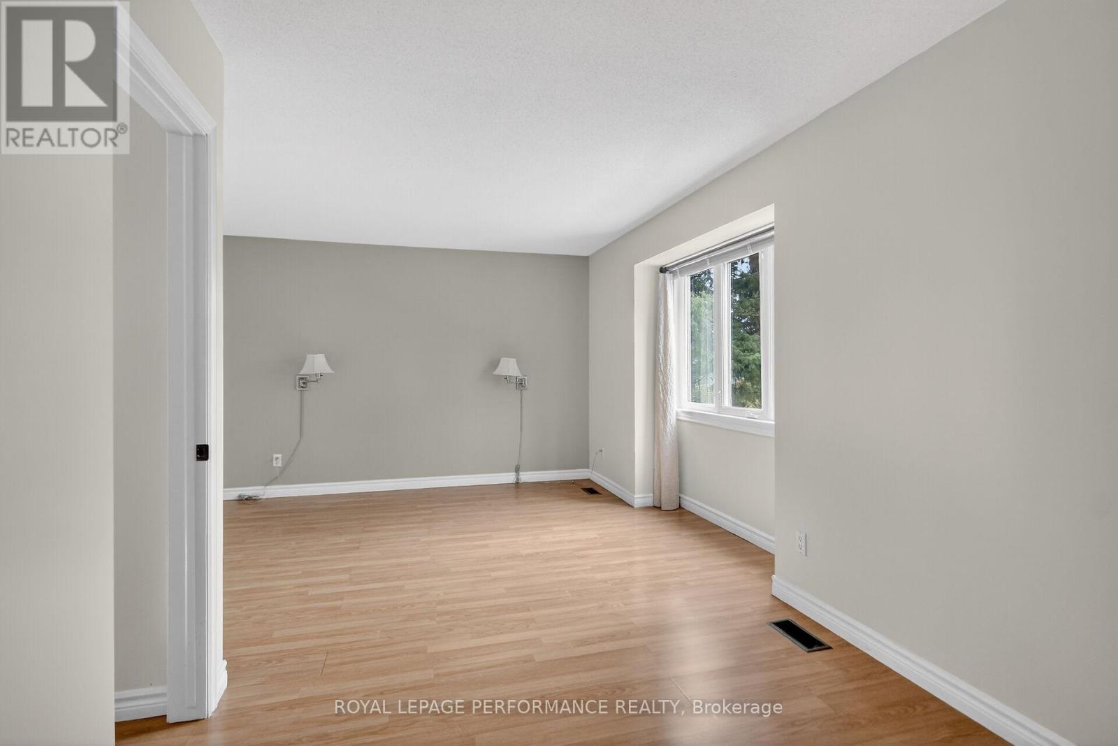 15 Hallowell Court, Ottawa, Ontario  K2H 8N4 - Photo 26 - X13232724