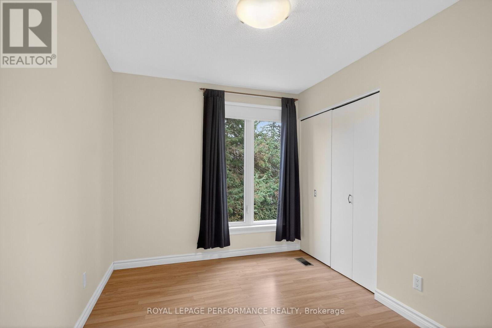 15 Hallowell Court, Ottawa, Ontario  K2H 8N4 - Photo 30 - X13232724