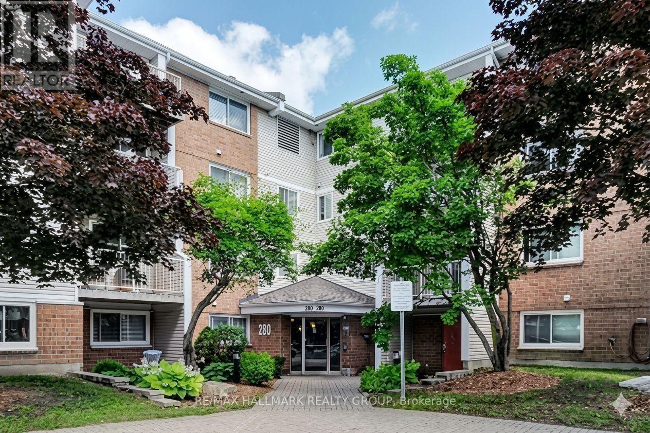 406 - 280 Brittany Drive, Ottawa, Ontario  K1K 4M4 - Photo 1 - X13232808