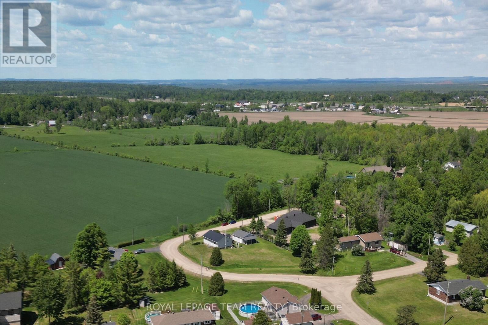 929 Munro Drive, Mcnab/braeside, Ontario  K7S 3G8 - Photo 10 - X13232878