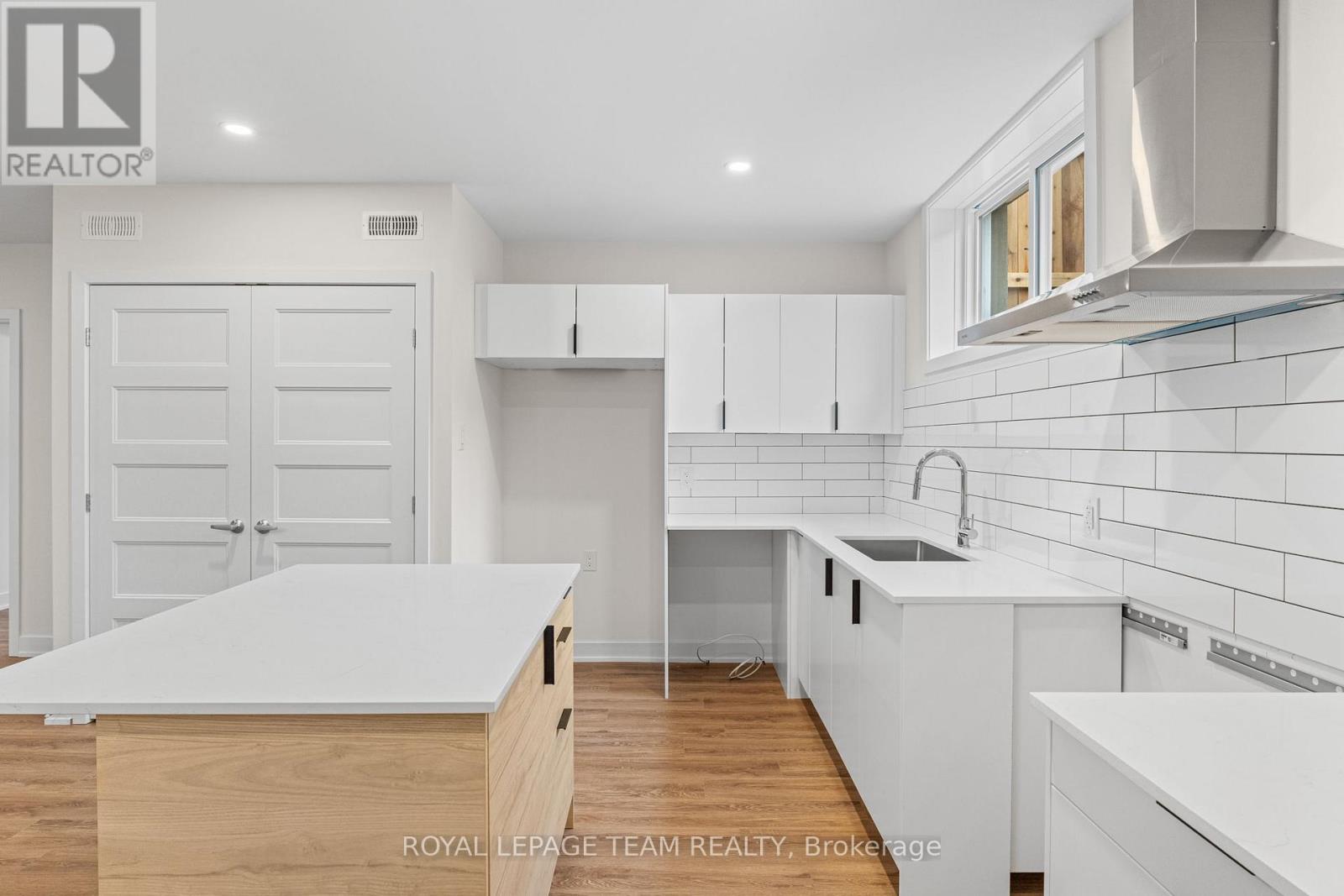 2 - 1694 Belcourt Boulevard, Ottawa, Ontario  K1C 1M4 - Photo 11 - X13232880