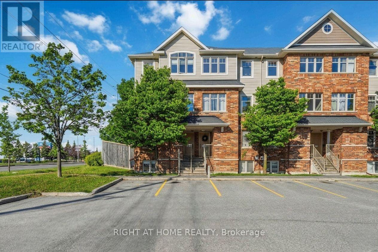227 KELTIE PRIVATE, Ottawa, Ontario