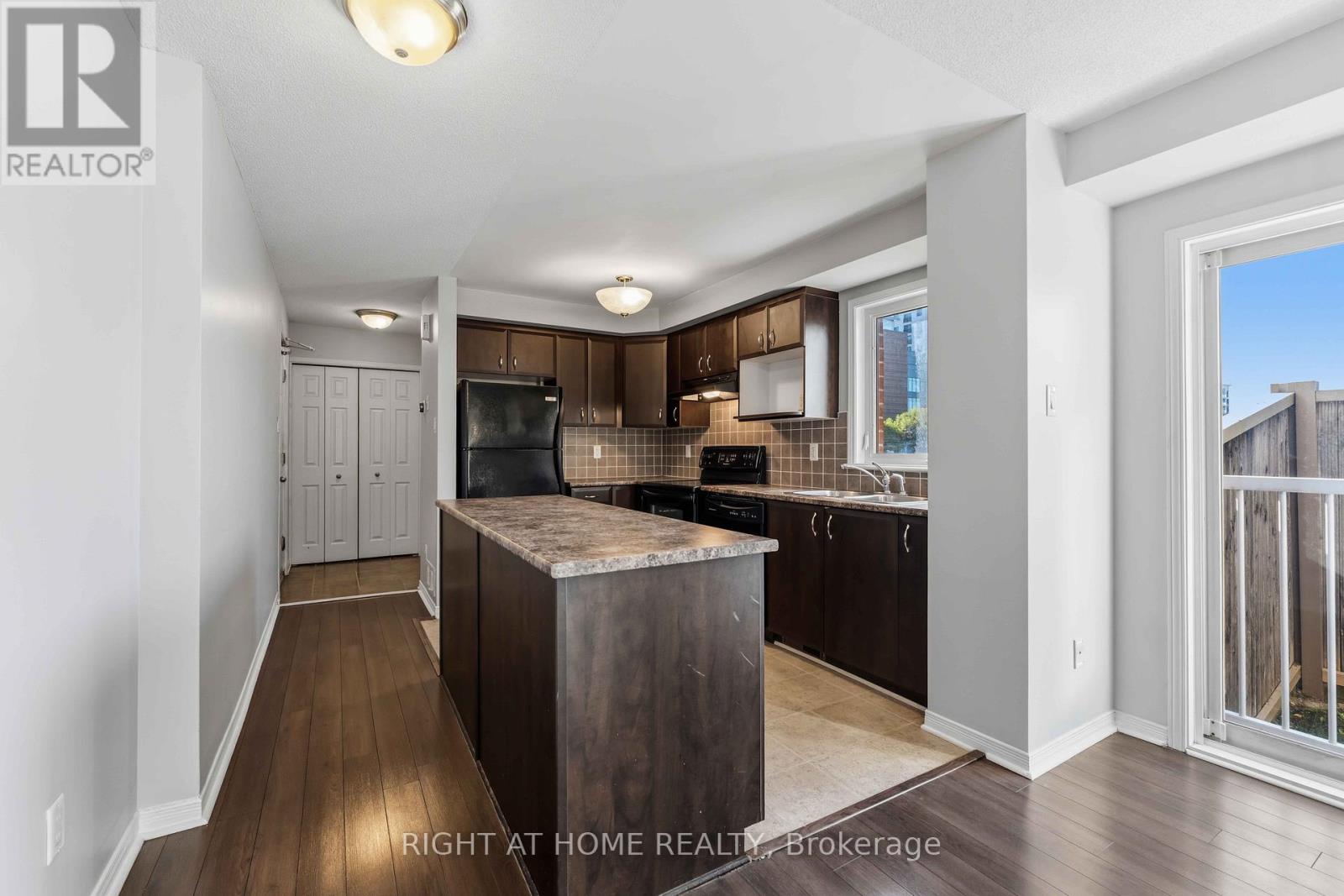 227 Keltie Private, Ottawa, Ontario  K2J 0A3 - Photo 12 - X13232906