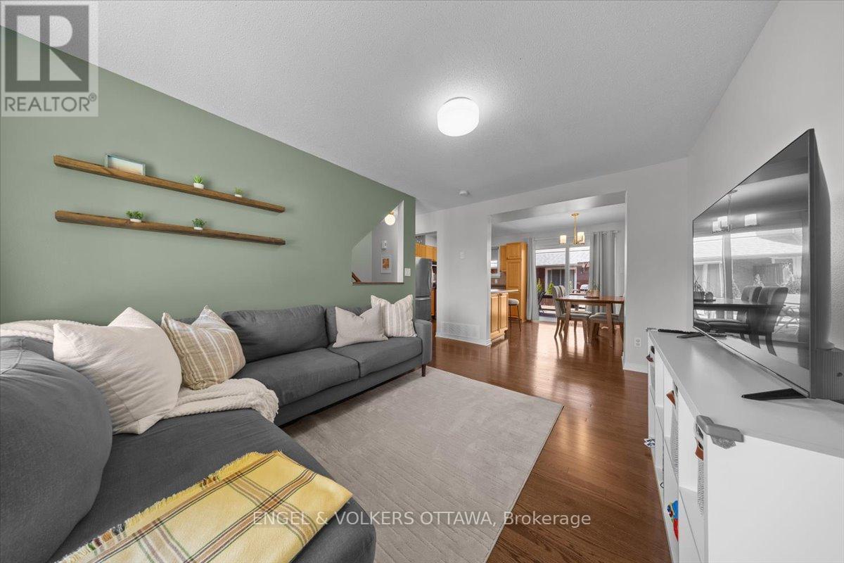 241 Monterey Drive, Ottawa, Ontario  K2H 7B1 - Photo 7 - X13232912