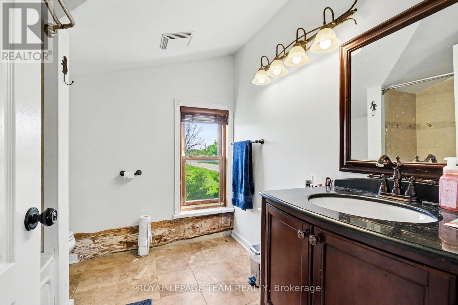 5894 Roger Stevens Drive, Montague, Ontario  K7A 4S6 - Photo 19 - X13232984