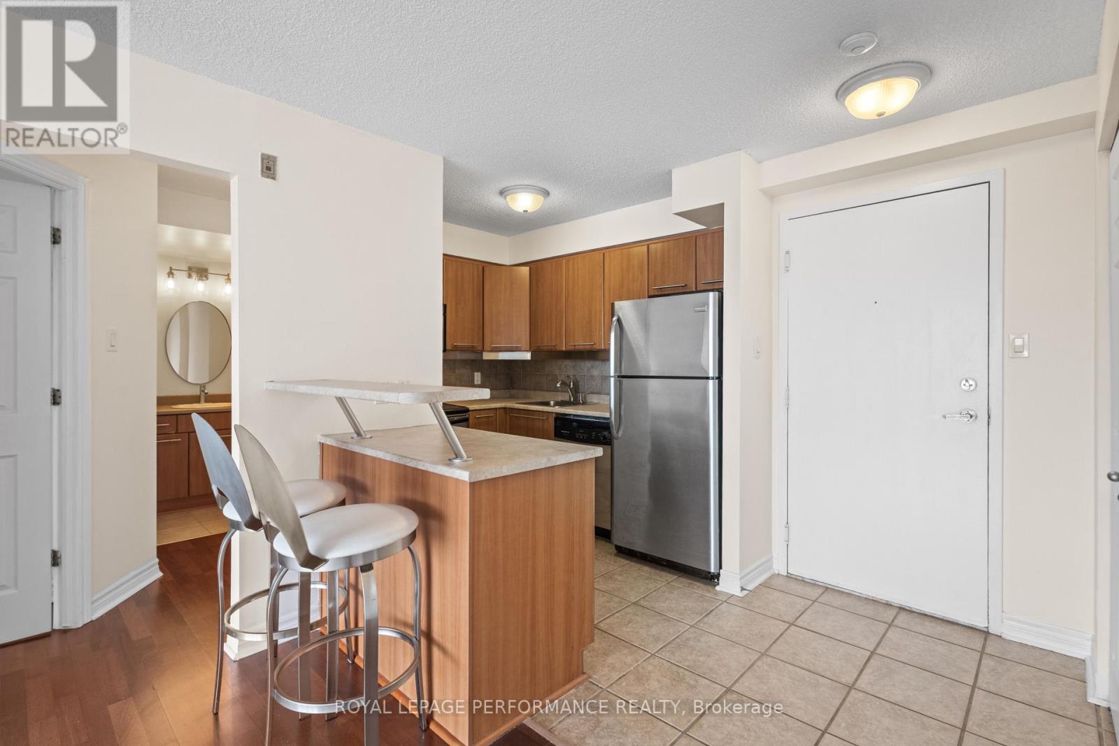 609 - 225 Alvin Road, Ottawa, Ontario  K1K 4H6 - Photo 9 - X13233454