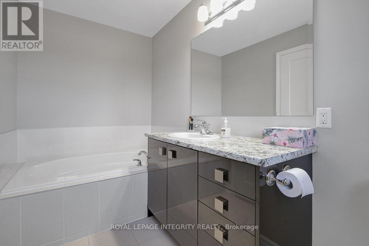 352 Axis Way, Ottawa, Ontario  K1W 0J9 - Photo 24 - X13233466