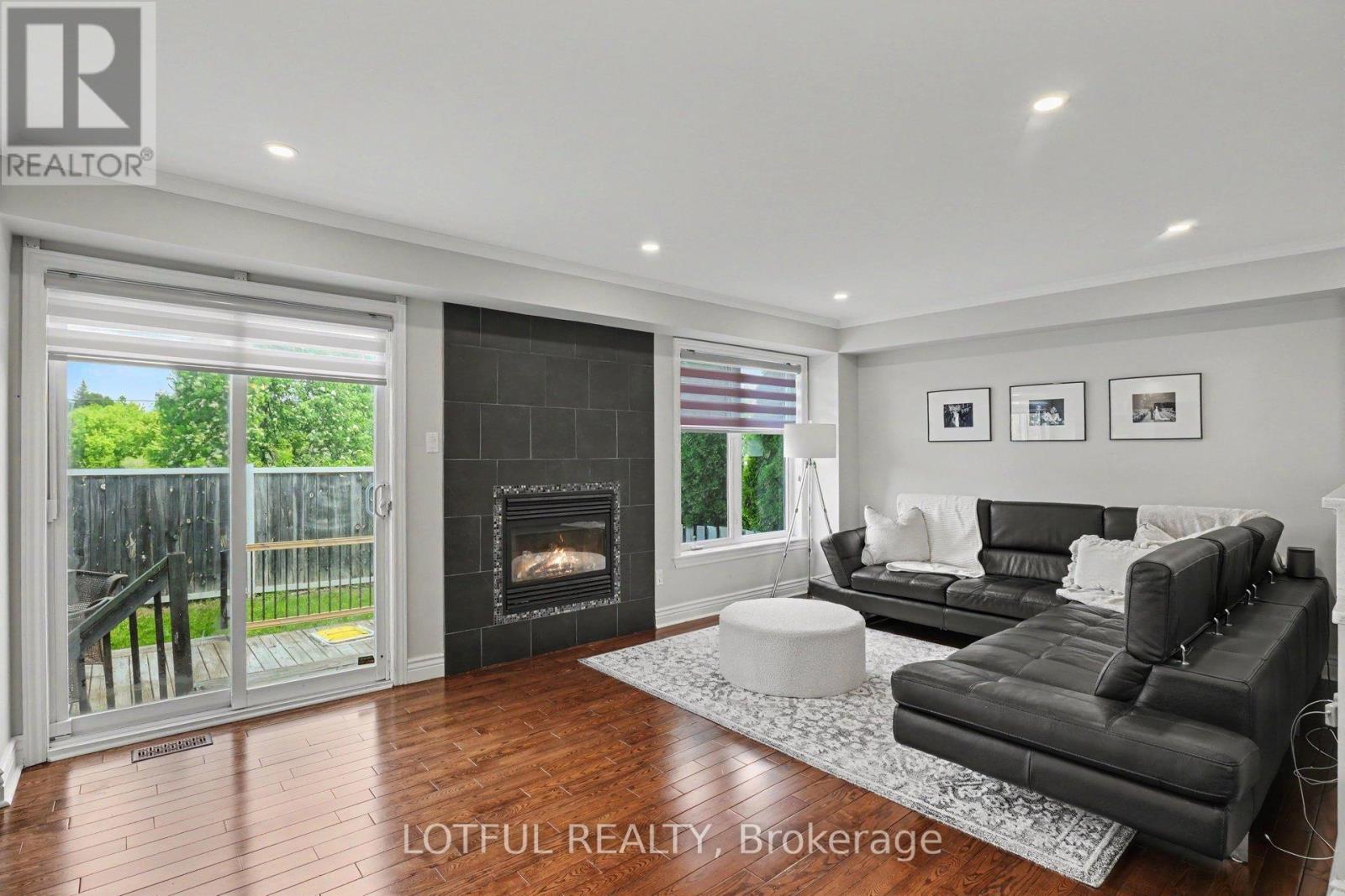 365 Riversedge Crescent, Ottawa, Ontario  K1V 0Y6 - Photo 6 - X13233520