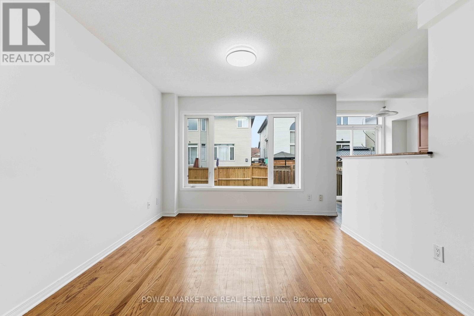 116 Esterbrook Drive, Ottawa, Ontario  K1W 0B1 - Photo 6 - X13233648