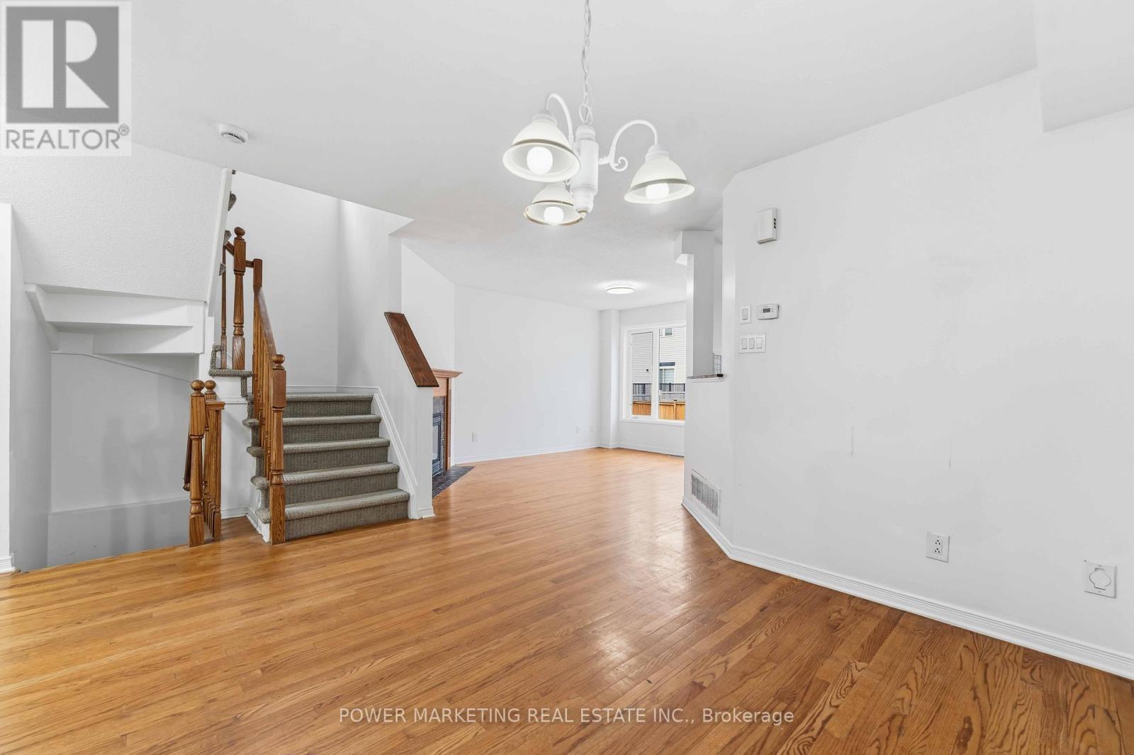116 Esterbrook Drive, Ottawa, Ontario  K1W 0B1 - Photo 8 - X13233648