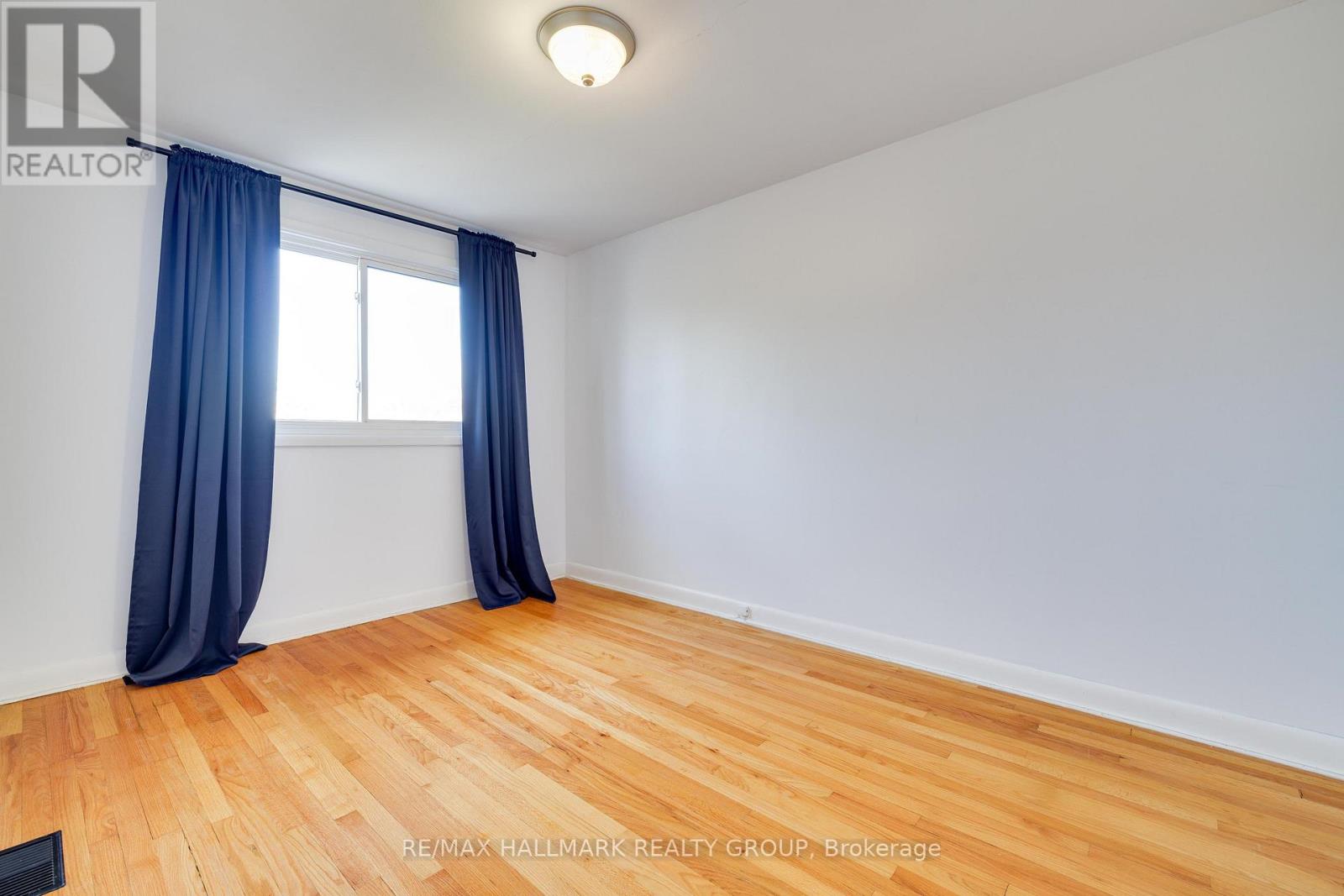 1213 Emperor Avenue, Ottawa, Ontario  K1Z 8C3 - Photo 14 - X13233706