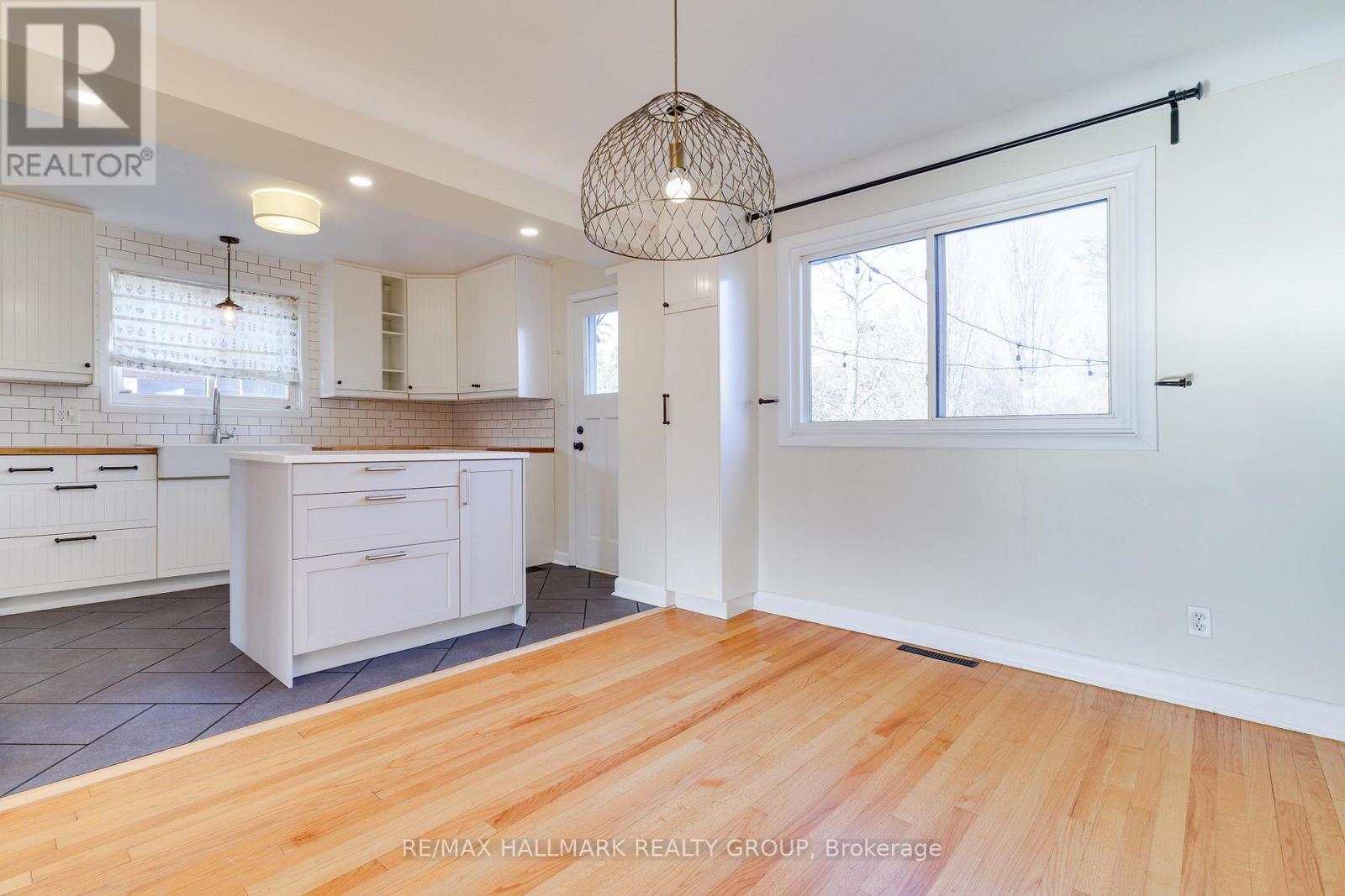 1213 Emperor Avenue, Ottawa, Ontario  K1Z 8C3 - Photo 5 - X13233706