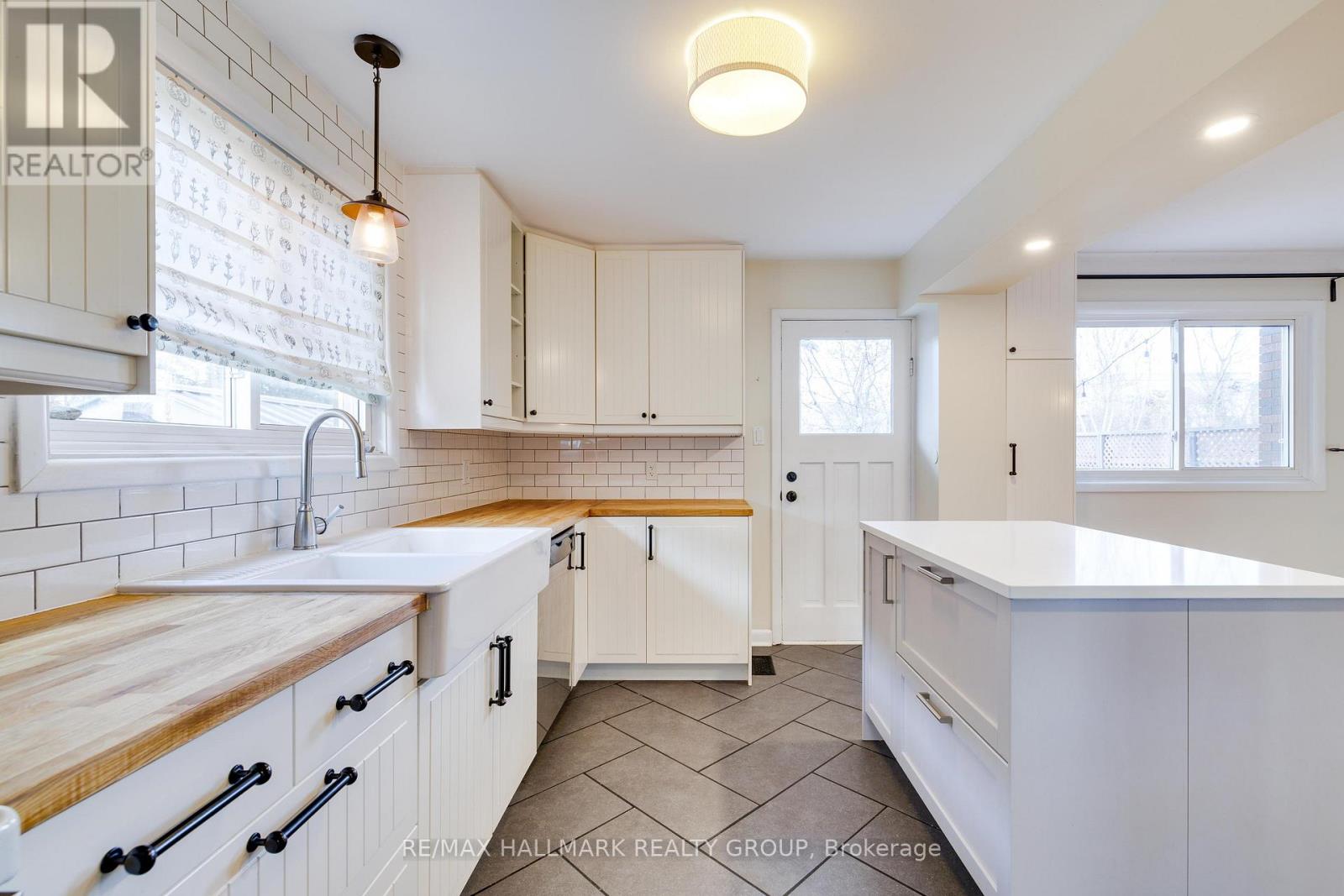 1213 Emperor Avenue, Ottawa, Ontario  K1Z 8C3 - Photo 8 - X13233706