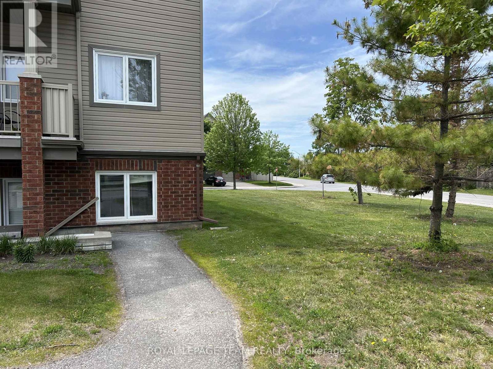 H - 105 Fraser Fields Way, Ottawa, Ontario  K2J 5V1 - Photo 13 - X13233718