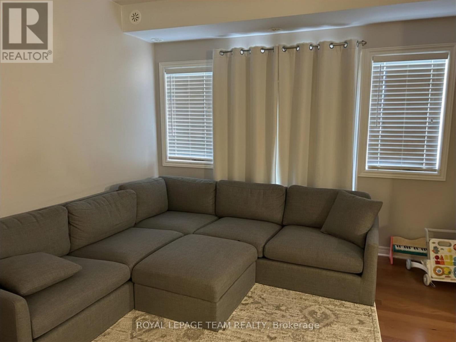 H - 105 Fraser Fields Way, Ottawa, Ontario  K2J 5V1 - Photo 2 - X13233718
