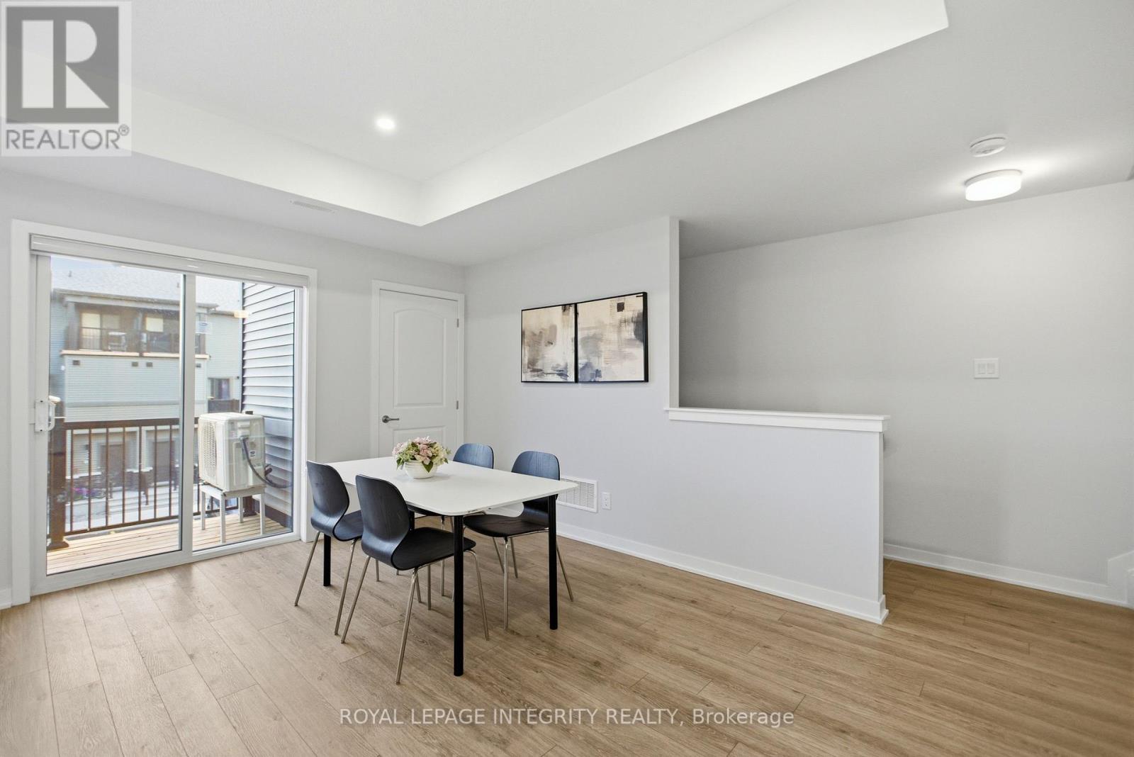 302 Parnian Private, Ottawa, Ontario  K2J 7K5 - Photo 4 - X13233736