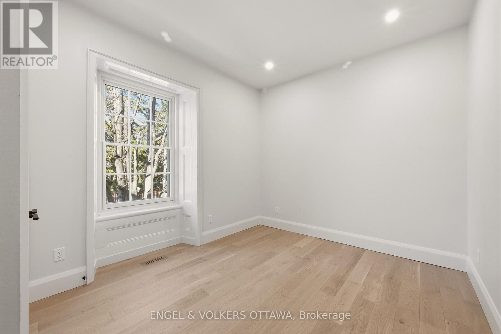 35 Mackay Street, Ottawa, Ontario  K1M 2B2 - Photo 35 - X13233980