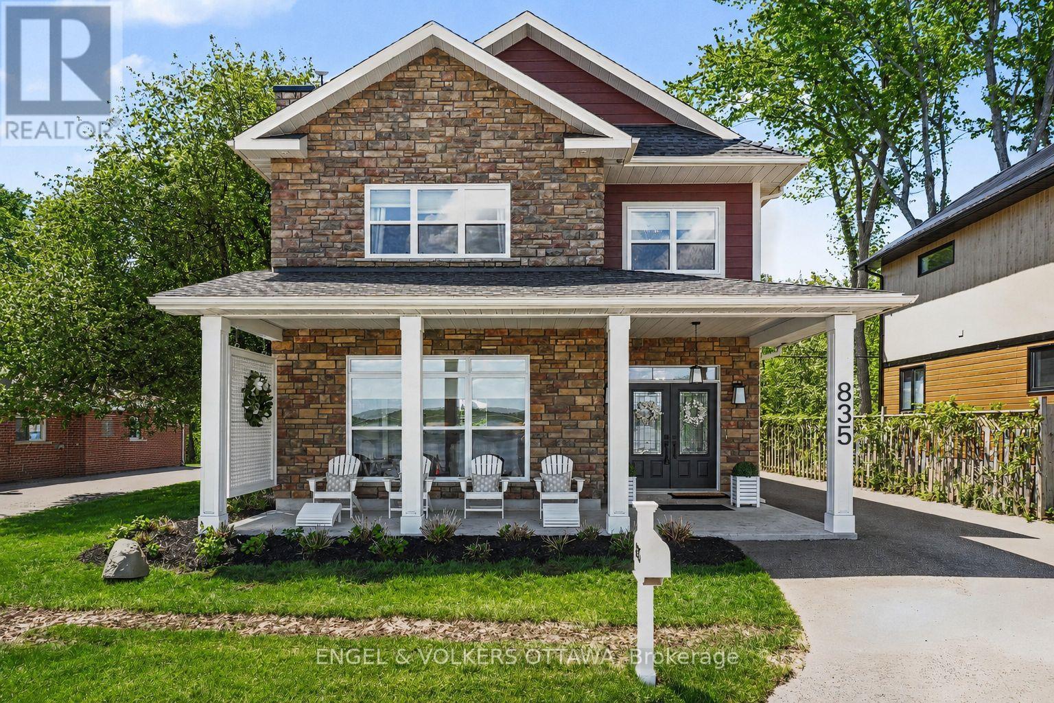 835 ARCHIBALD STREET, McNab/Braeside, Ontario
