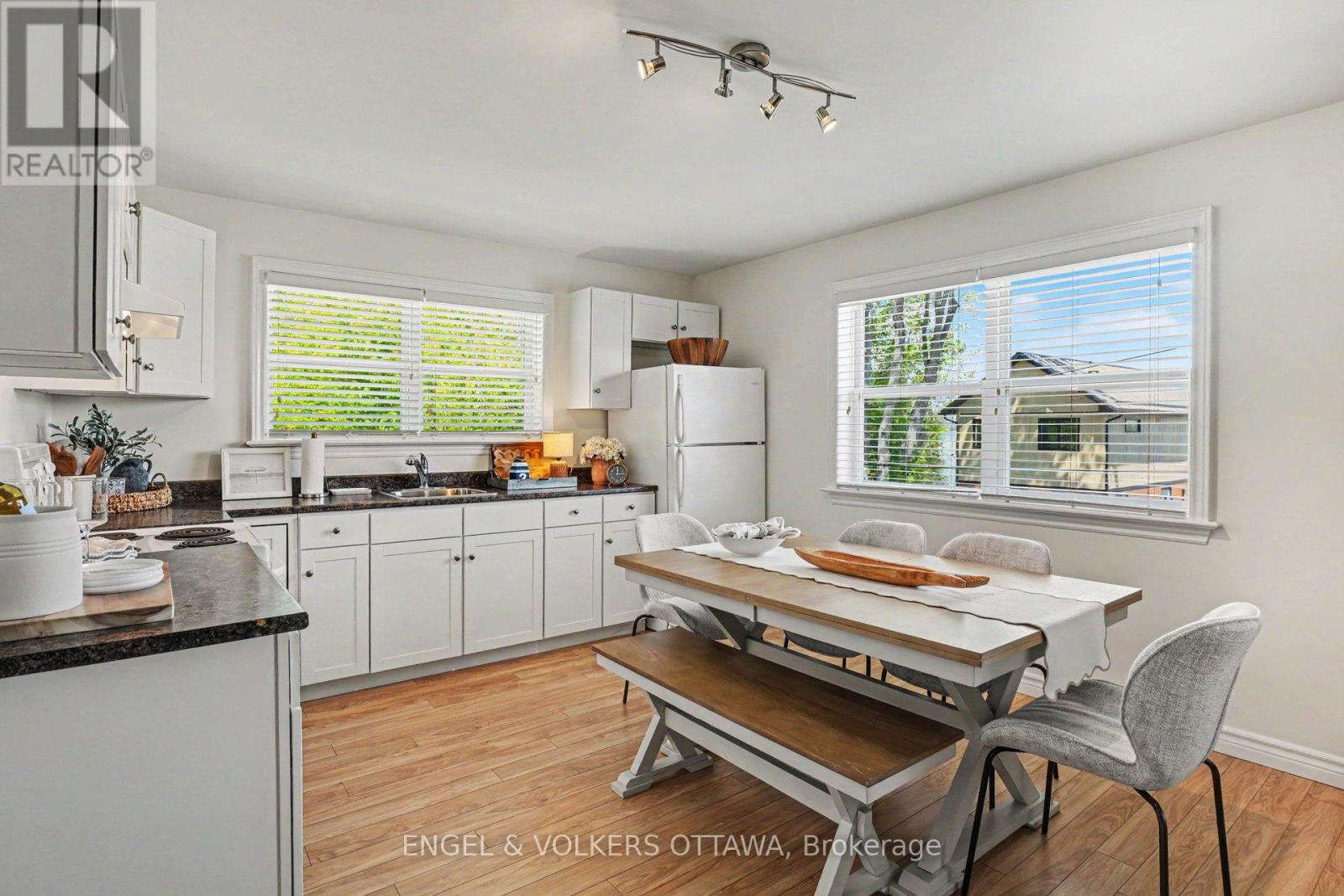 835 Archibald Street, Mcnab/braeside, Ontario  K0A 1G0 - Photo 44 - X13234018
