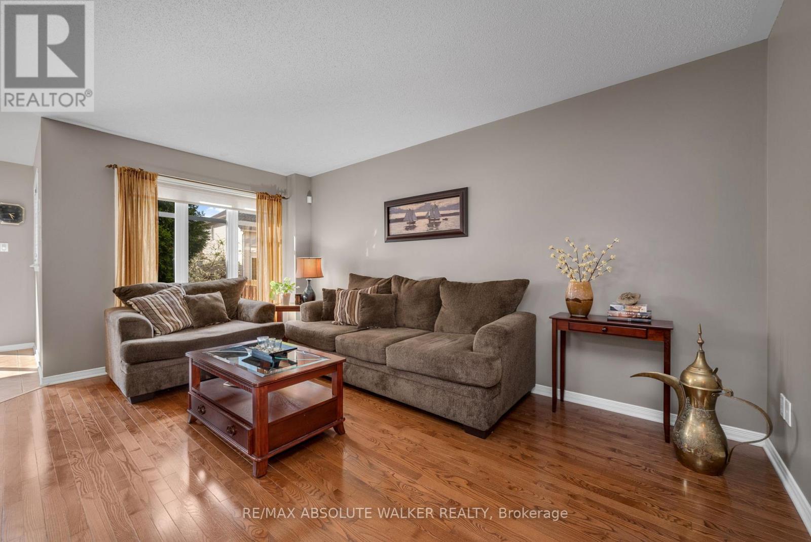 2010 Bergamot Circle, Ottawa, Ontario  K4A 4R2 - Photo 6 - X13234052
