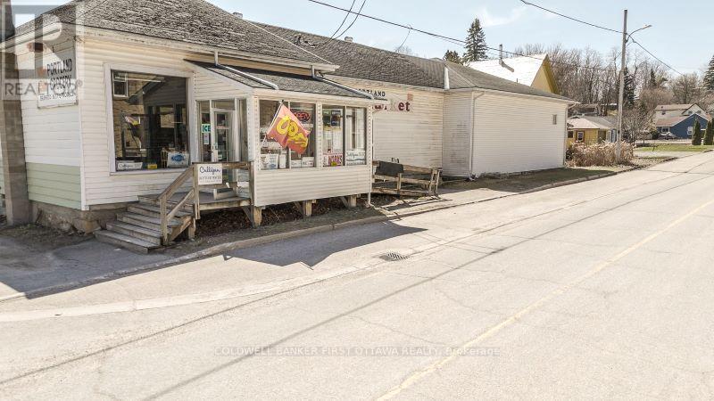 28 Colborne Street, Rideau Lakes, Ontario  K0G 1V0 - Photo 5 - X13234096