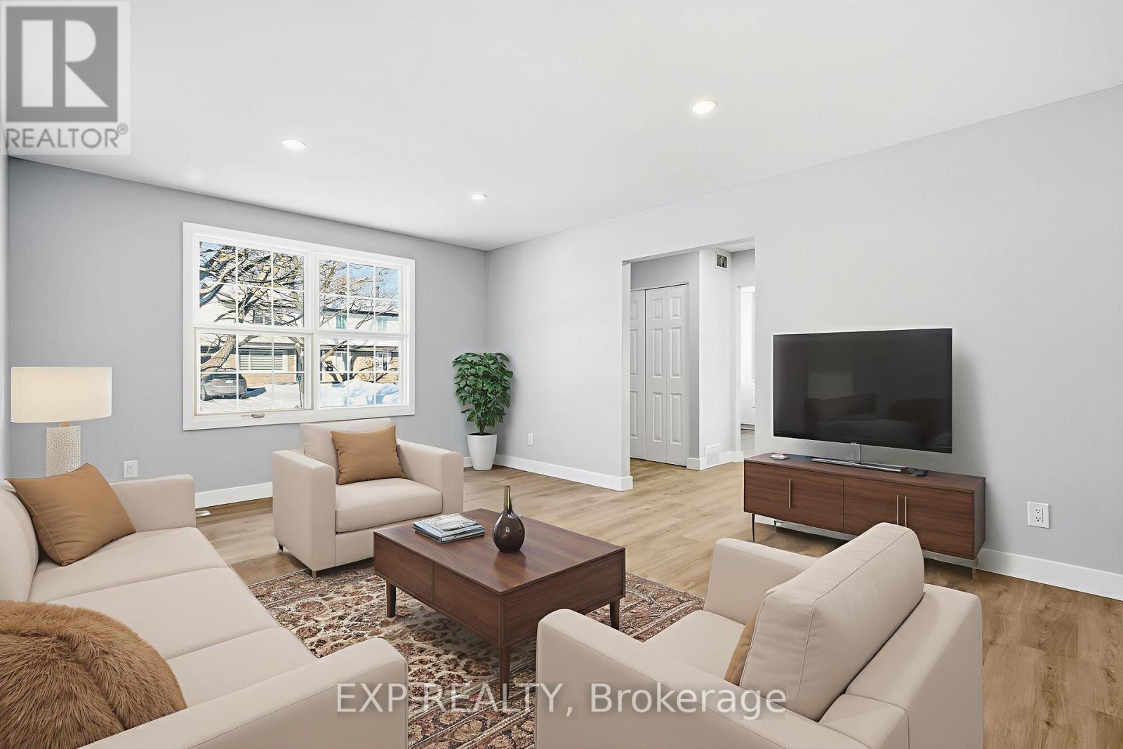2158 Fillmore Crescent, Ottawa, Ontario  K1J 6A4 - Photo 4 - X13234100