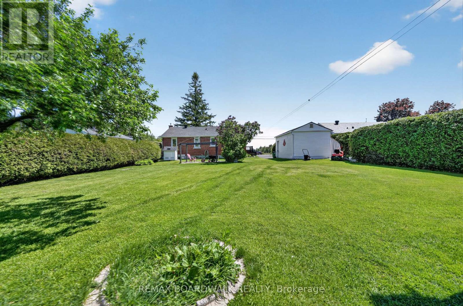 2548 Mer Bleue Road, Ottawa, Ontario  K4B 1H9 - Photo 31 - X13234378