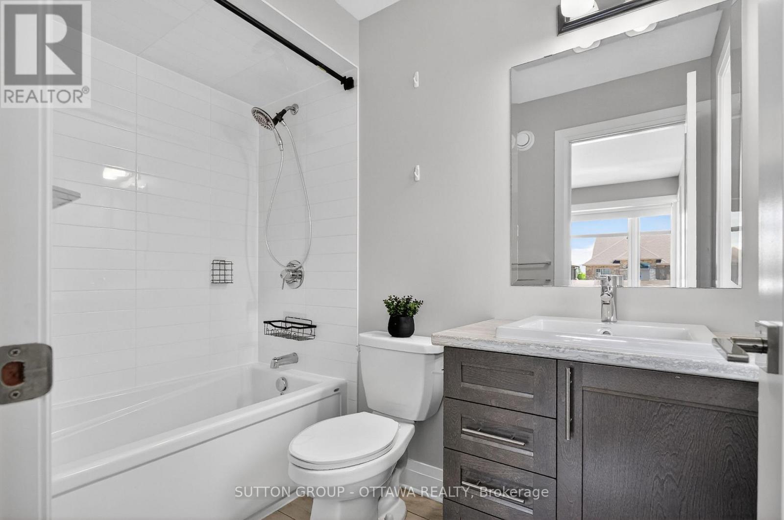824 Contour Street, Ottawa, Ontario  K1W 1G2 - Photo 19 - X13234392