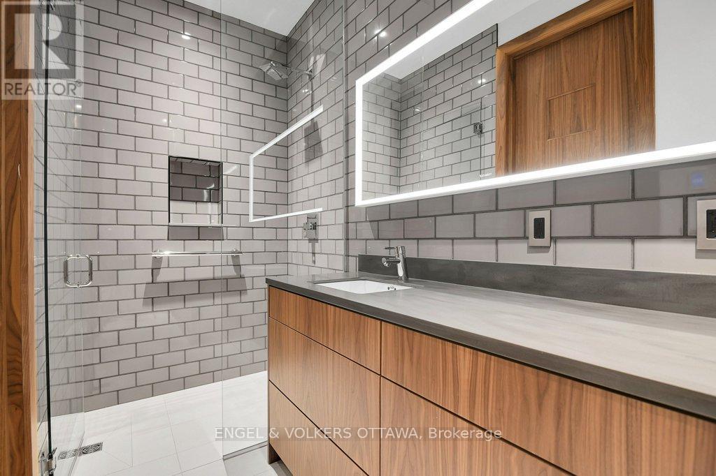 Ph4 - 135 Barrette Street, Ottawa, Ontario  K1L 7Z9 - Photo 21 - X13234462