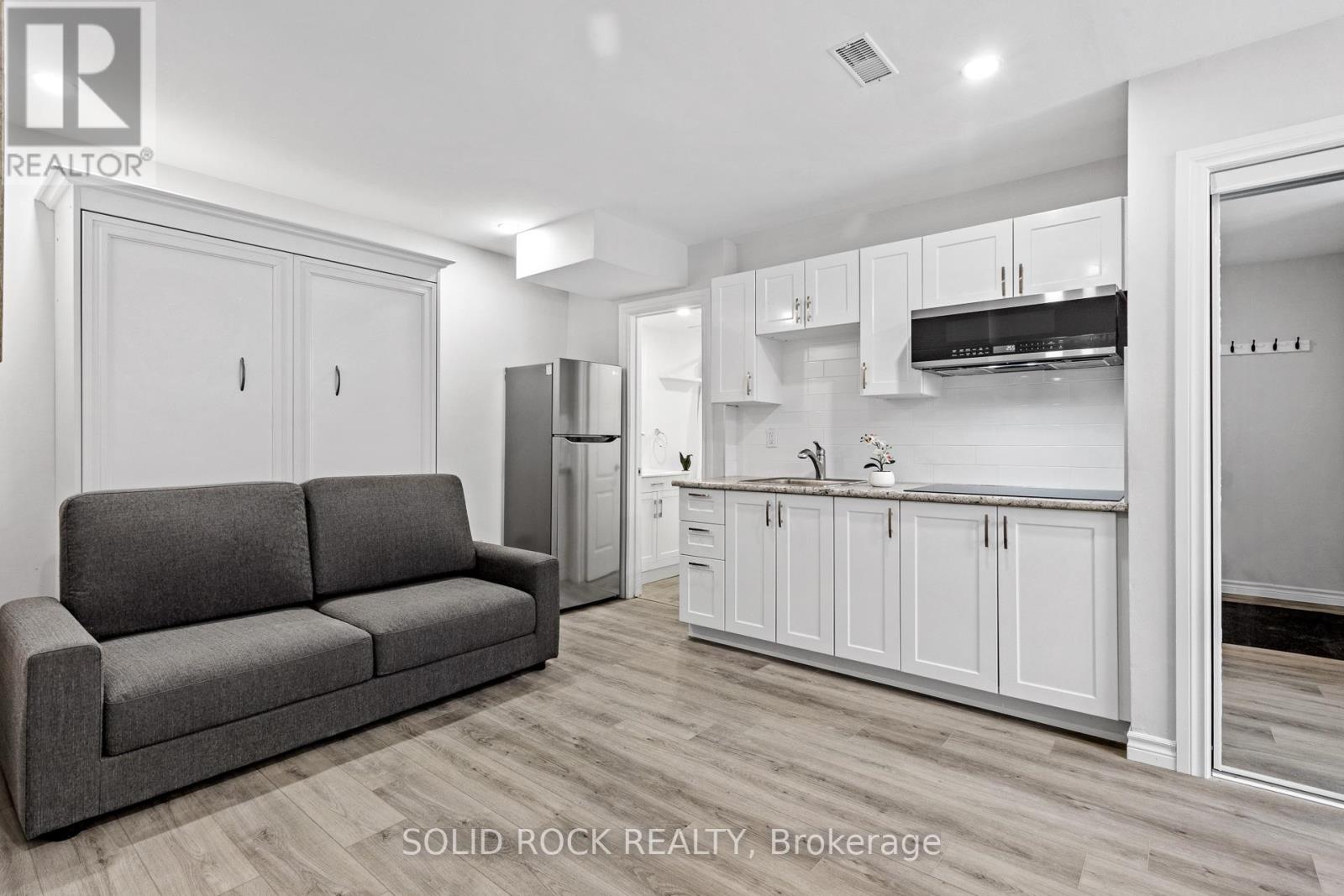228 Lebreton Street N, Ottawa, Ontario  K1R 7J3 - Photo 2 - X13234604