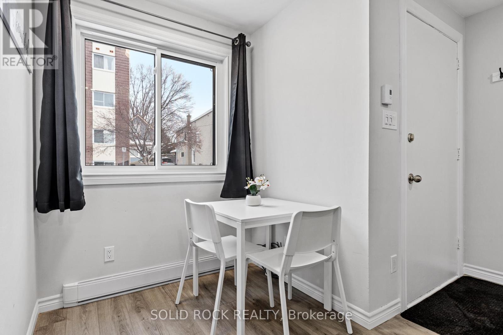 228 Lebreton Street N, Ottawa, Ontario  K1R 7J3 - Photo 6 - X13234604