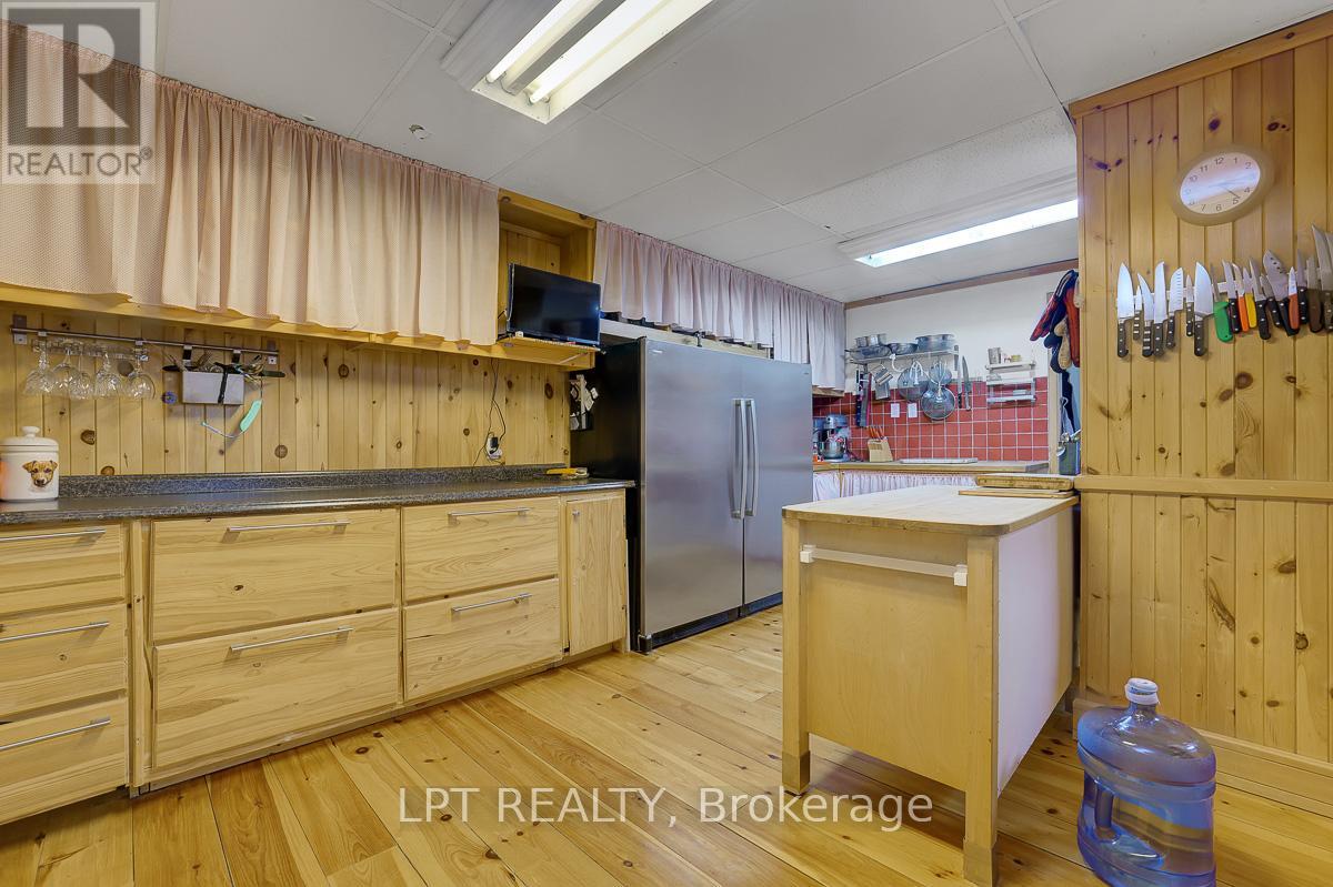 8197 Victoria Street, Ottawa, Ontario  K0A 2P0 - Photo 10 - X13234654