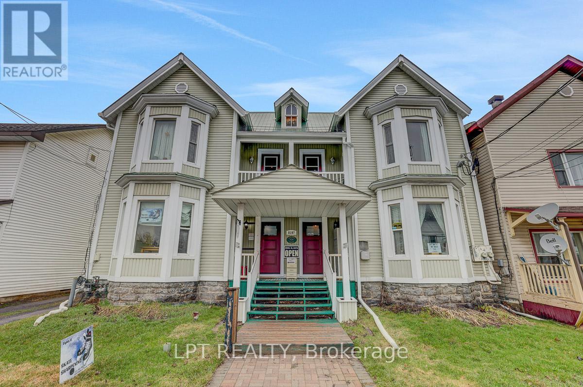 8197 VICTORIA STREET, Ottawa, Ontario