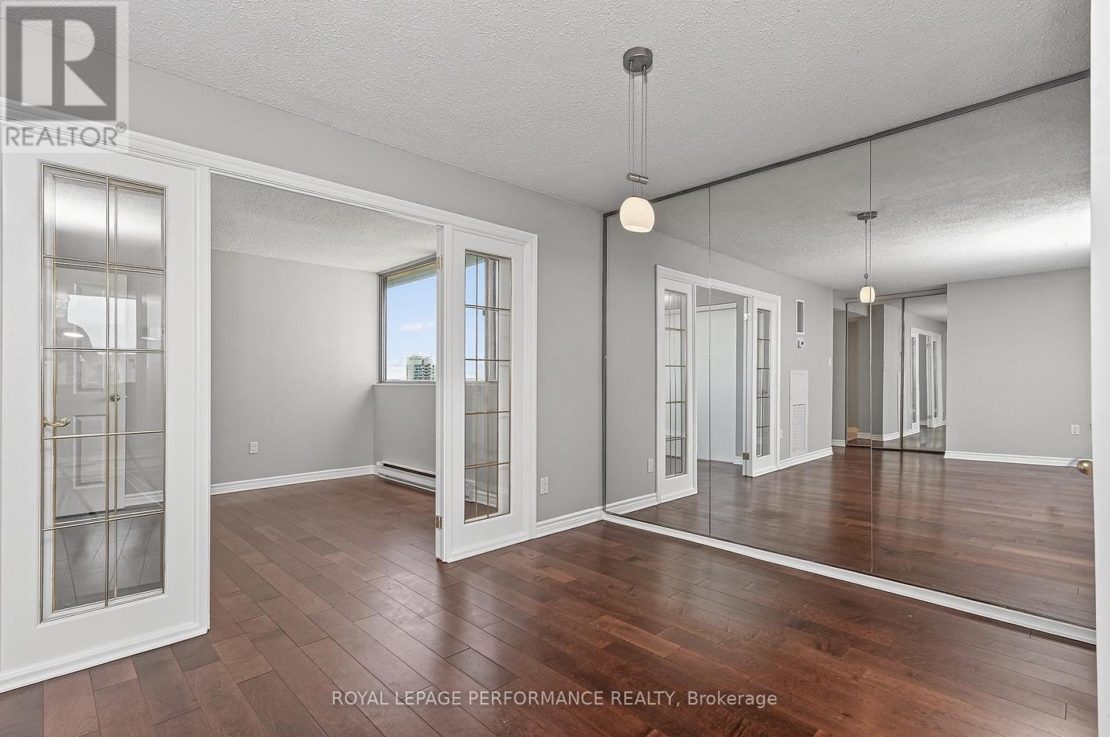 2502 - 530 Laurier Avenue W, Ottawa, Ontario  K1R 7T1 - Photo 11 - X13234726