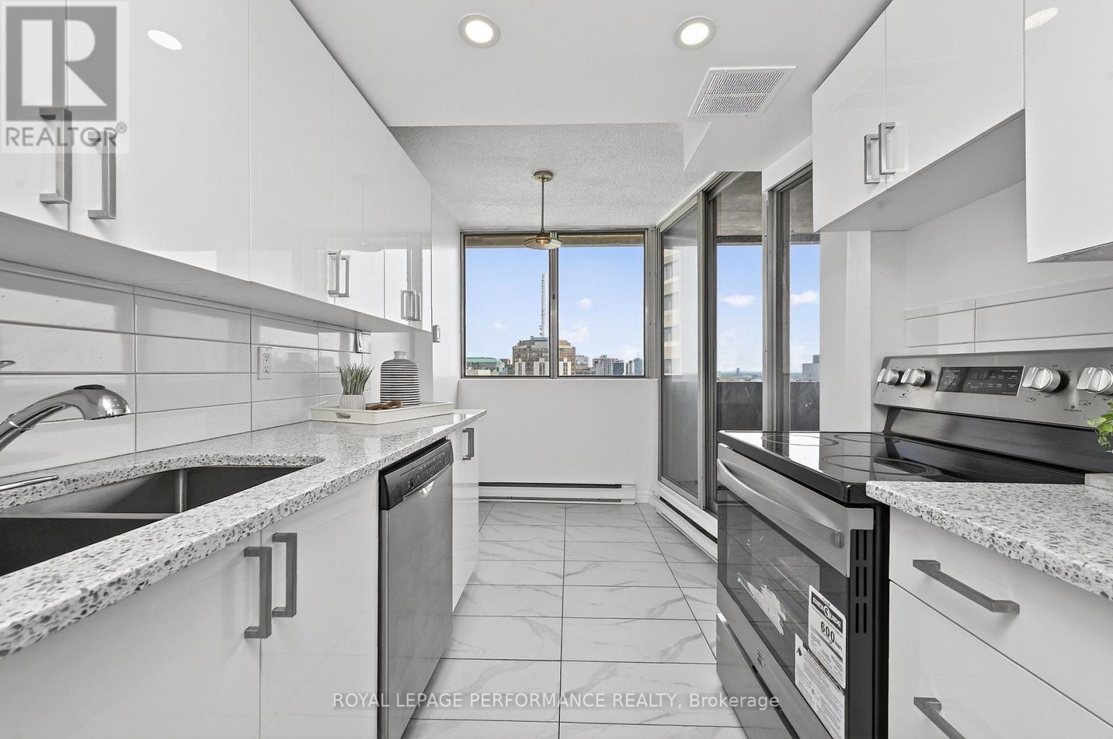 2502 - 530 Laurier Avenue W, Ottawa, Ontario  K1R 7T1 - Photo 13 - X13234726