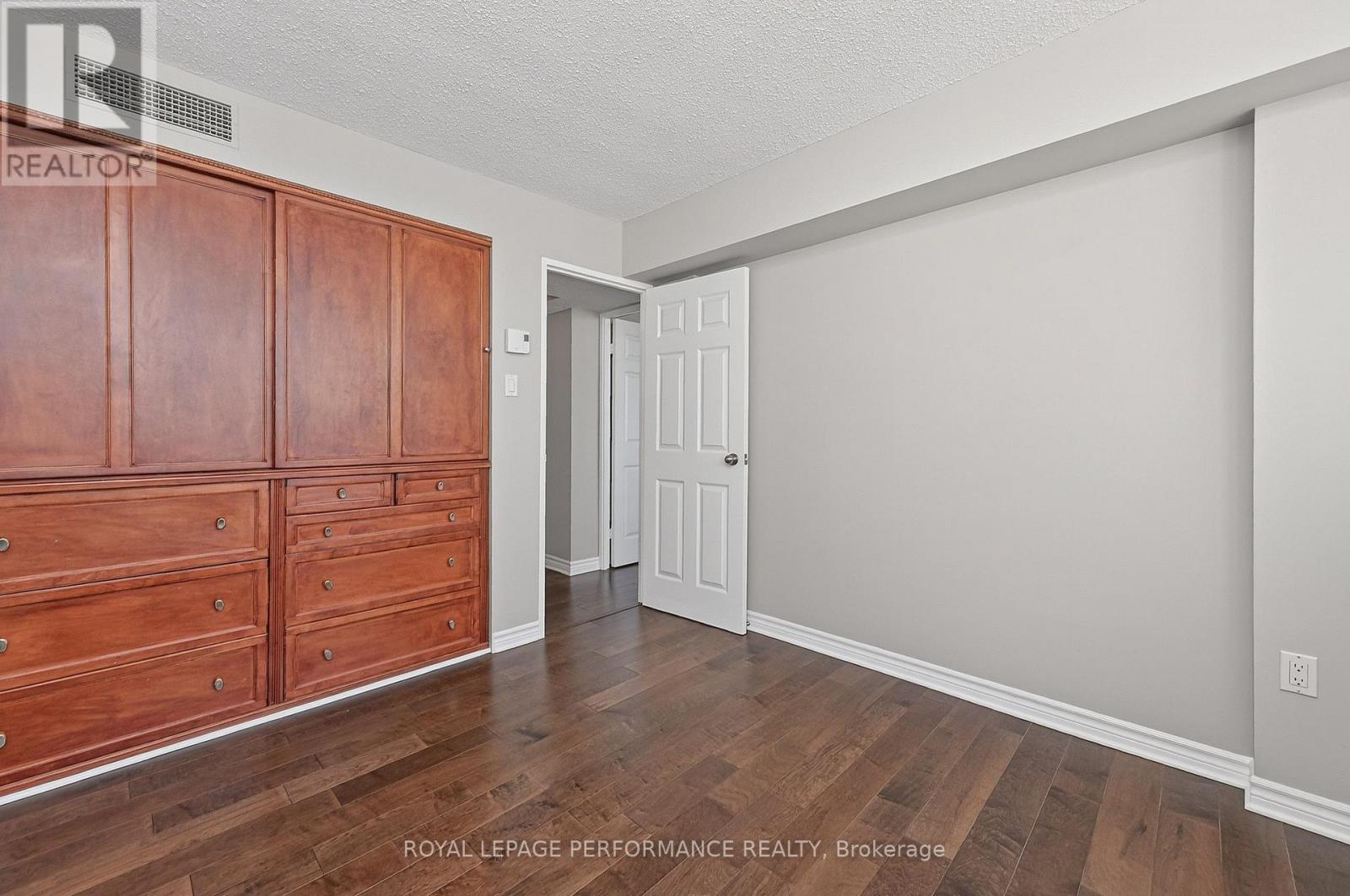 2502 - 530 Laurier Avenue W, Ottawa, Ontario  K1R 7T1 - Photo 24 - X13234726