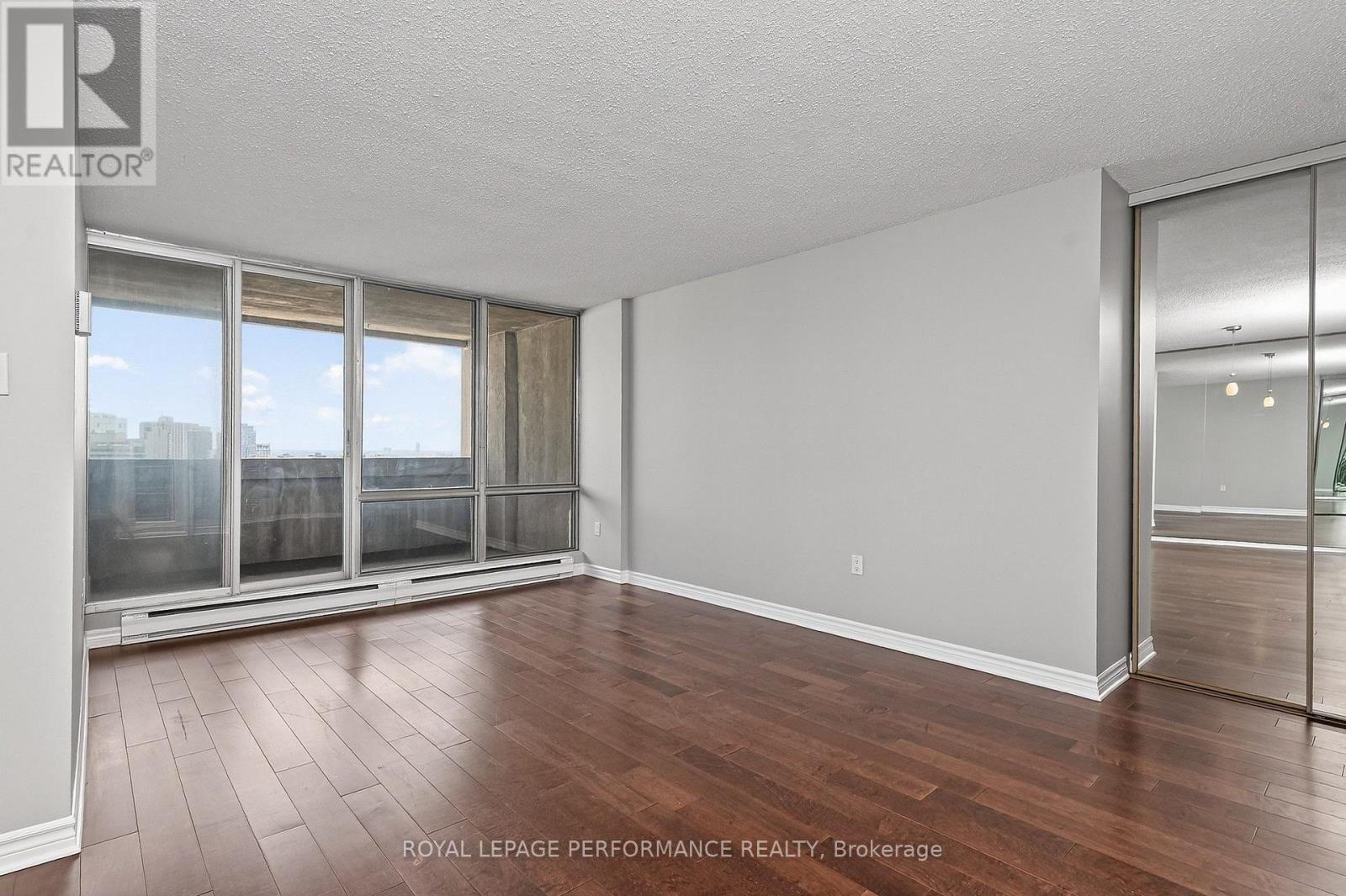 2502 - 530 Laurier Avenue W, Ottawa, Ontario  K1R 7T1 - Photo 6 - X13234726