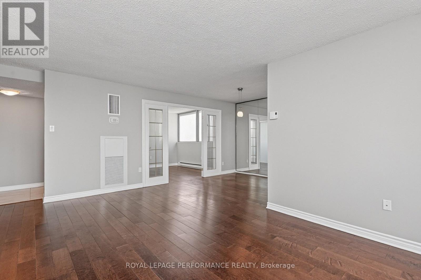 2502 - 530 Laurier Avenue W, Ottawa, Ontario  K1R 7T1 - Photo 7 - X13234726
