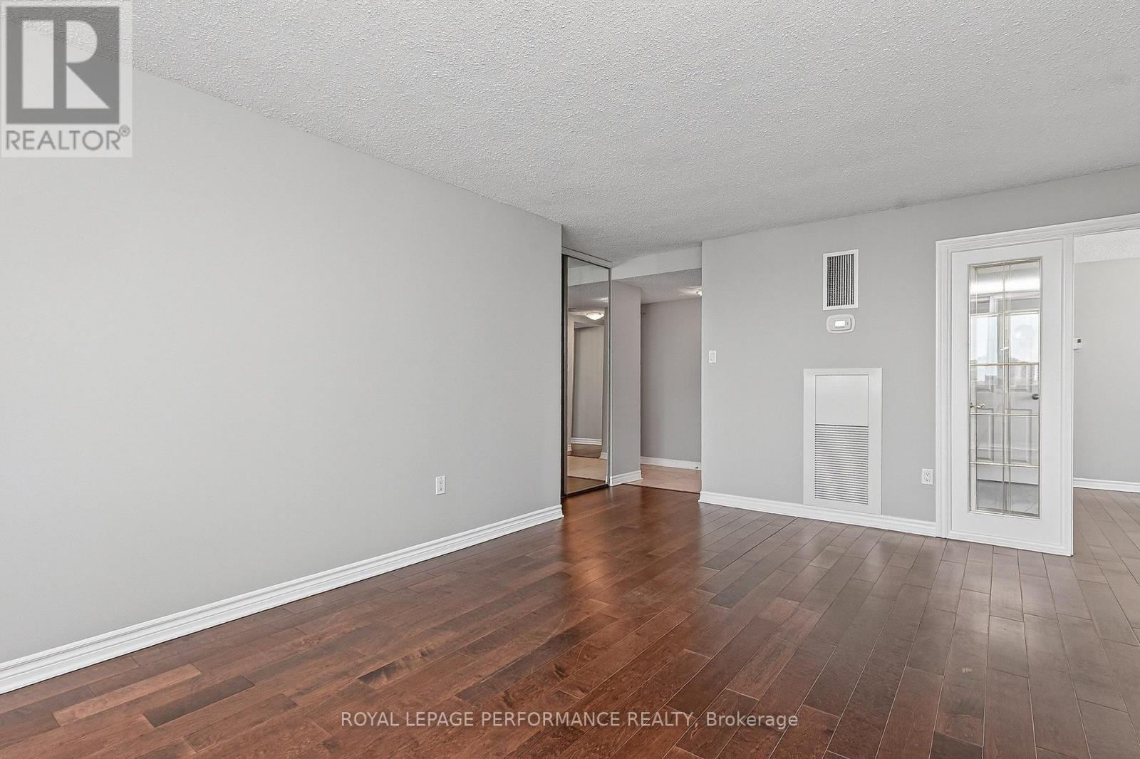 2502 - 530 Laurier Avenue W, Ottawa, Ontario  K1R 7T1 - Photo 8 - X13234726