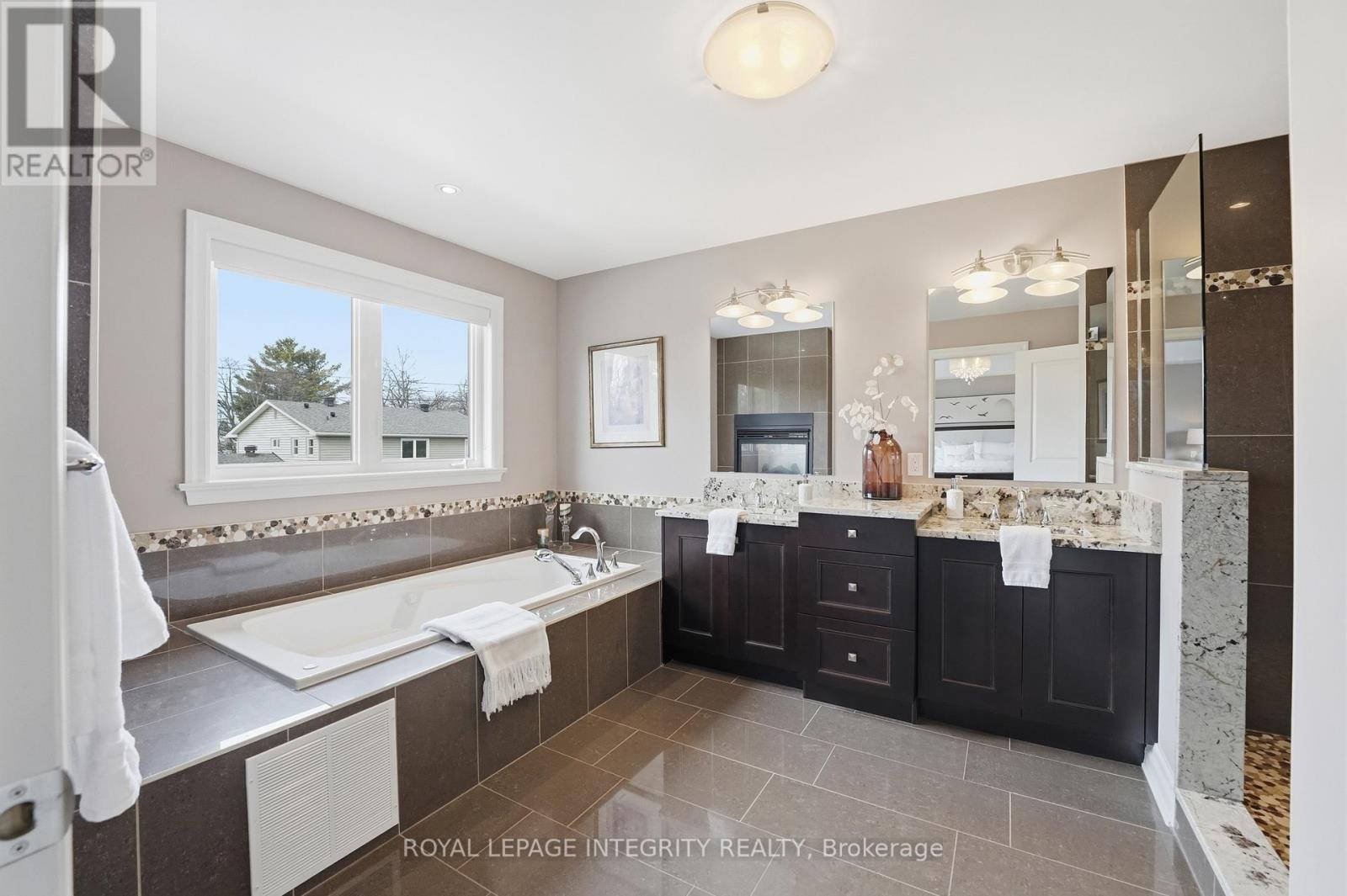 476 Ancaster Avenue, Ottawa, Ontario  K2B 5B7 - Photo 18 - X13234770