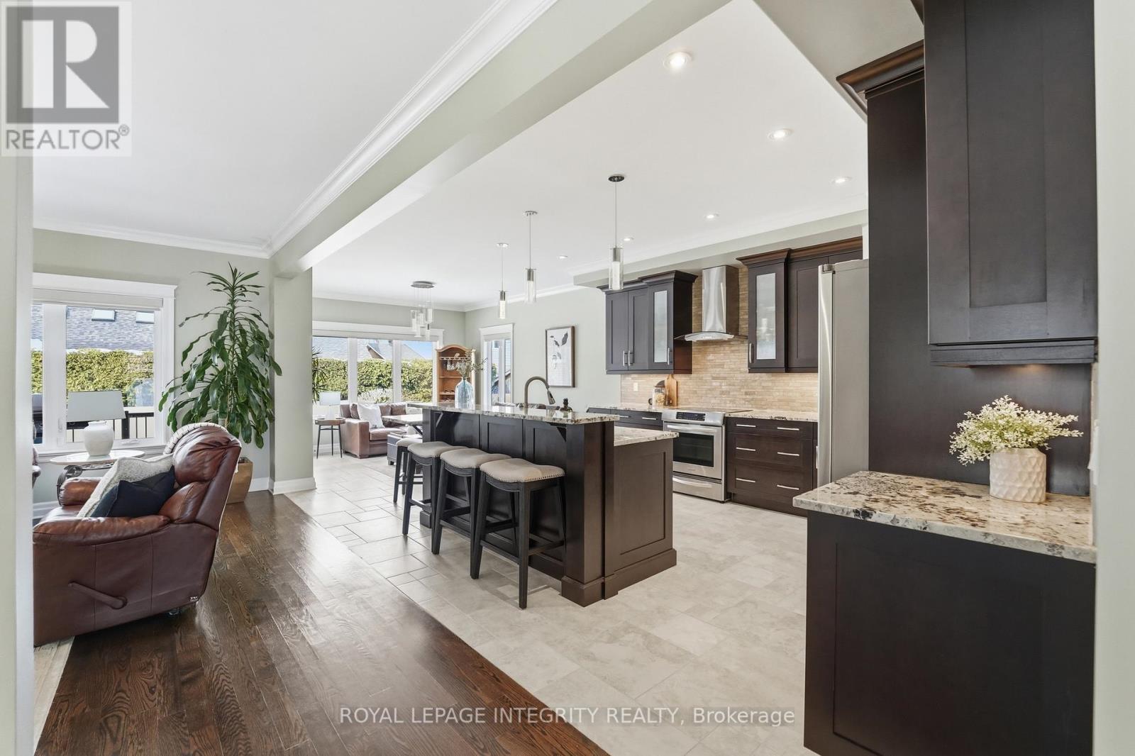 476 Ancaster Avenue, Ottawa, Ontario  K2B 5B7 - Photo 5 - X13234770