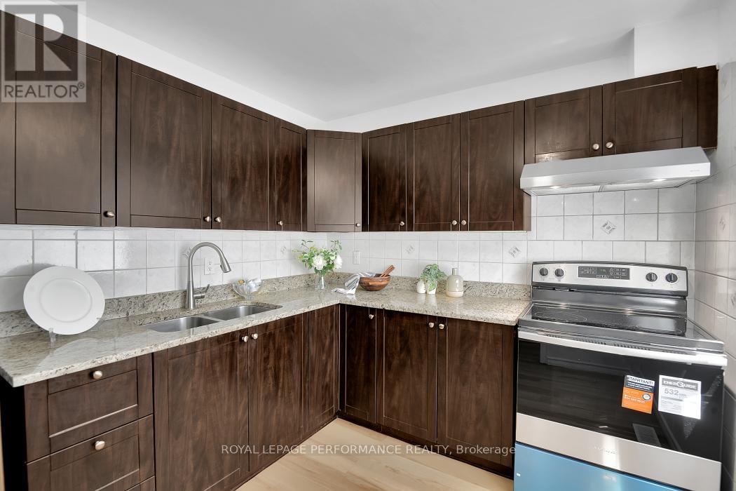 1743 Heatherington Road, Ottawa, Ontario  K1V 8T8 - Photo 10 - X13234950