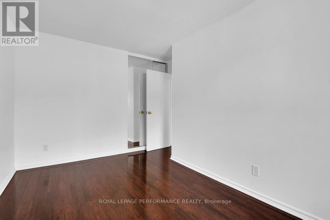 1743 Heatherington Road, Ottawa, Ontario  K1V 8T8 - Photo 24 - X13234950